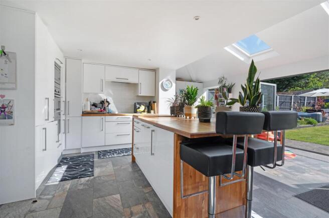 Open plan kitchen-diner family room