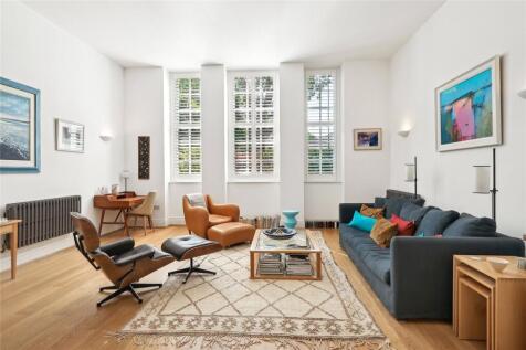 Battersea Park Road, London, SW11