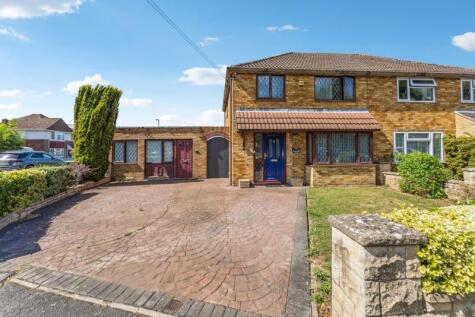 Broadway, Kidlington