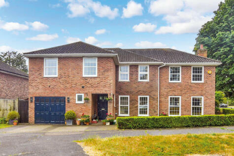 Epping - 5 bedroom detached house for sale