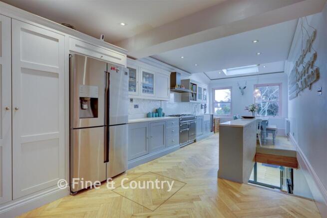 Kitchen/Breakfast Room