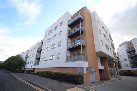 Sovereign Way, Tonbridge