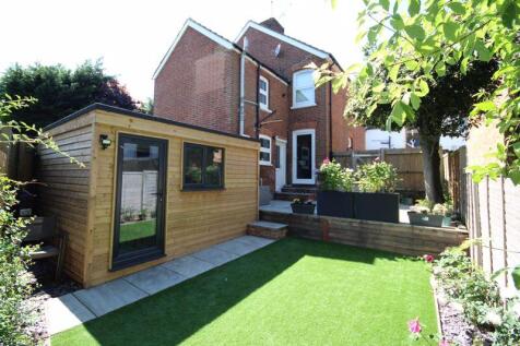 Woodside Road, Tonbridge