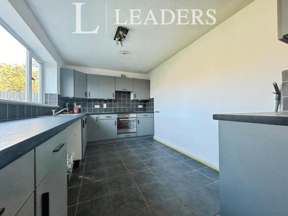 1f5ad607-Kitchen
