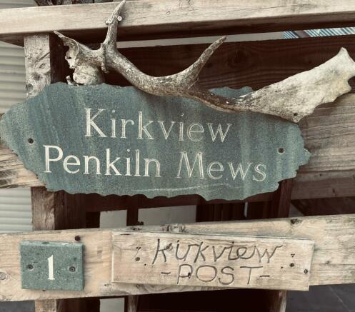 Kirkview, 1 Penkiln Mews, Minnigaff - Williamson a