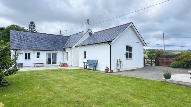 Tarff Bridge Cottage, Twynholm - Williamson and He