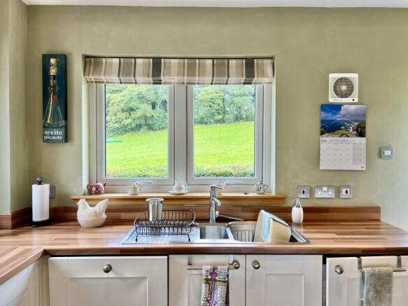 15 Templand, Crossmichael - Williamson and Henry