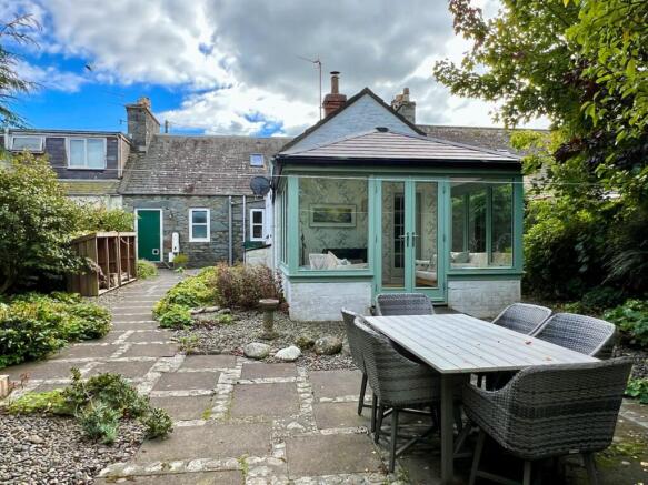 Apple Cottage, 16 Bladnoch - Williamson and Henry