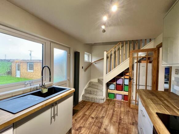 9 Queenshill Park, Ringford - Williamson and Henry