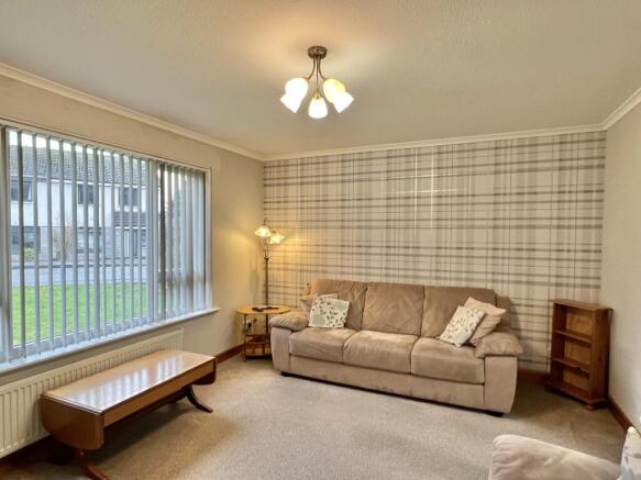 13 Broomlands Avenue, Dalbeattie - Williamson and