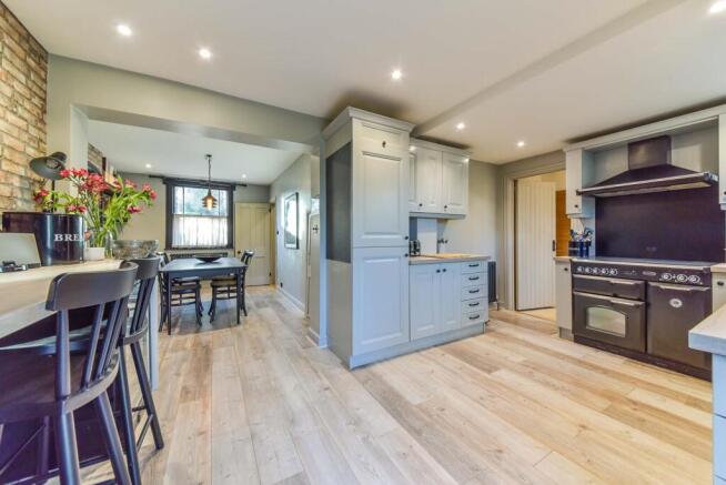 Open plan Kitchen di