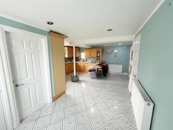Kitchen _ dining room (1).jpg
