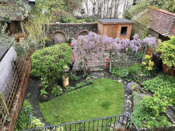 Rear garden in summer.jpg