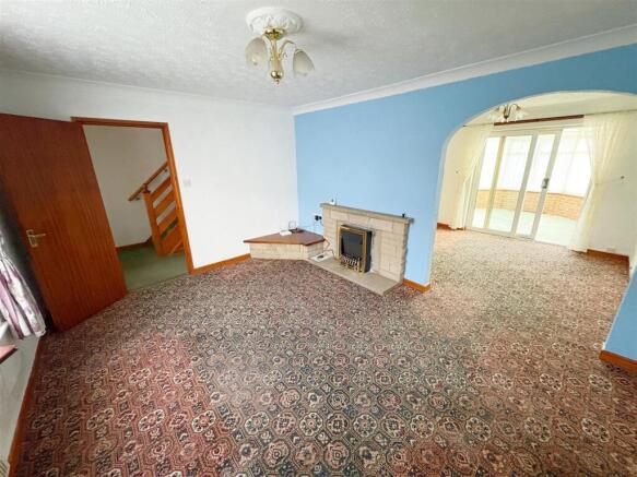 Lounge through to dining area.jpg