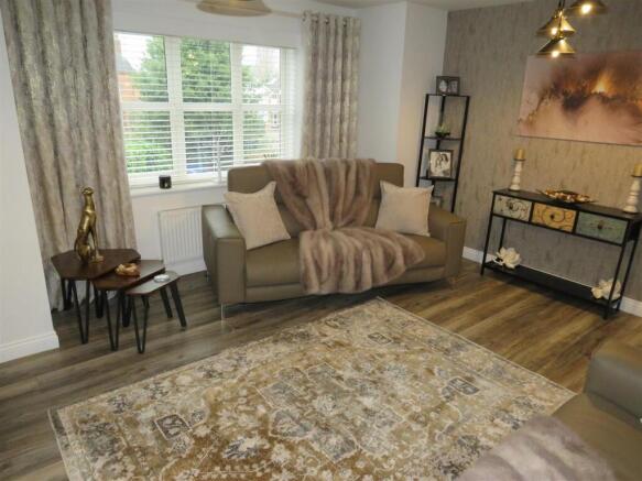 Attractive Lounge