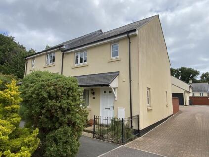 Carnac Drive, Dawlish, EX7