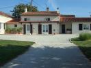 4 bed house for sale in Poitou-Charentes...