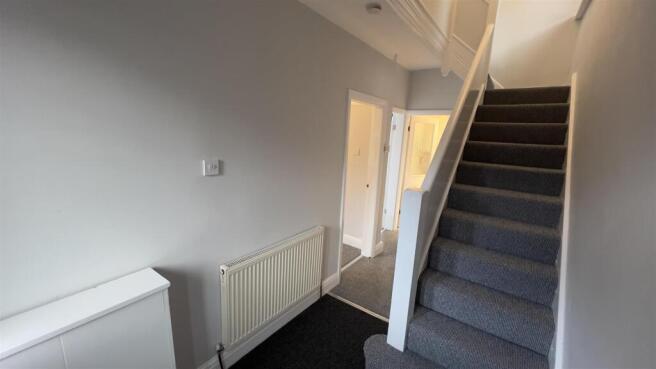 Entrance Hall 001.jpeg