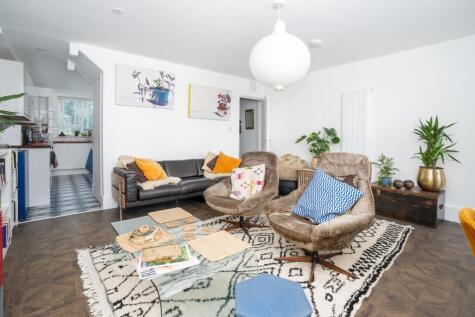 Morland Estate, Gayhurst Road, Hackney, E8