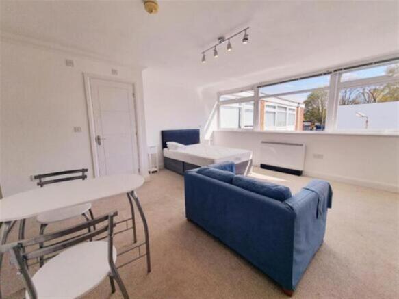 Lounge / Bedroom