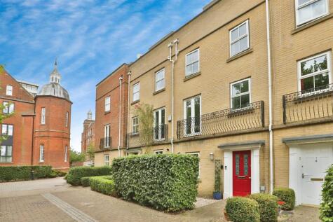 Phillipa Flowerday Plain, NORWICH