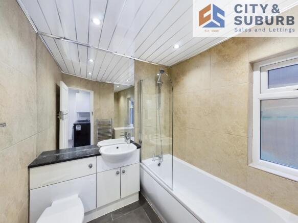 RKT74 Bathroom (1)