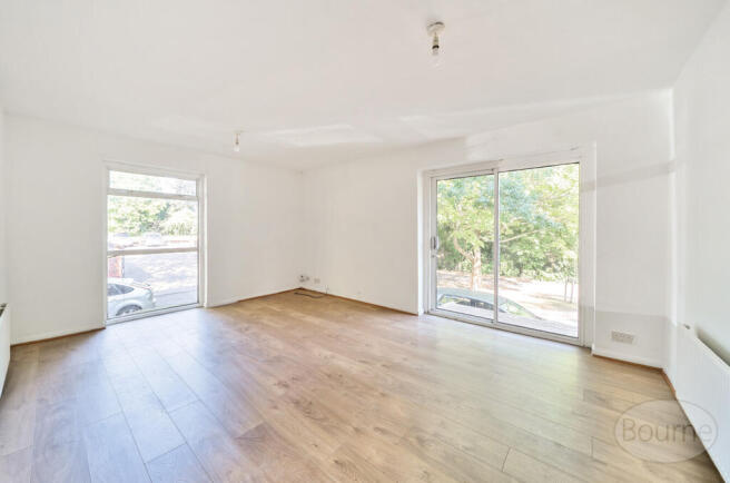 83ccb267-6621-4a8...