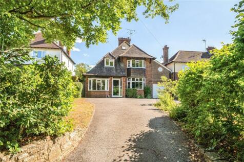 Crondall Lane, Farnham, Surrey, GU9
