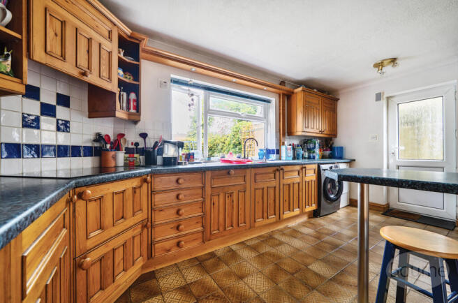 012c6fd0-1890-47d...