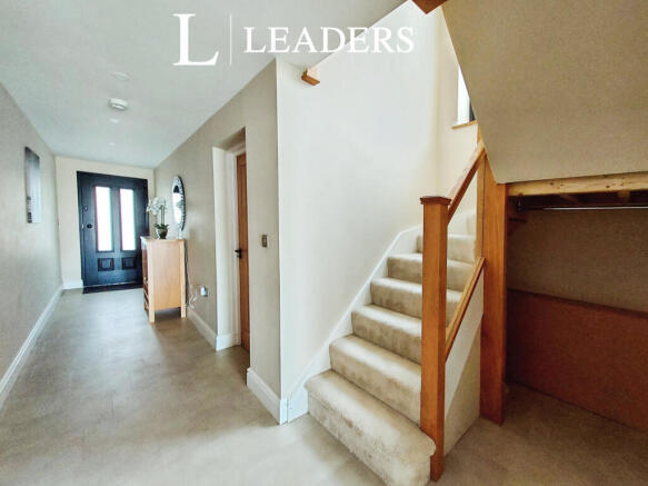 b363542f-Hallway