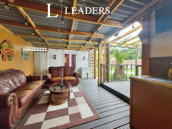 b747cf6c-Sitting 20a