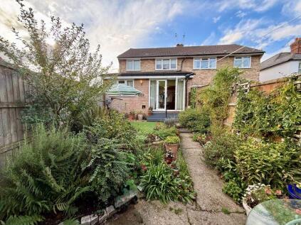 Cromwell Road, South Ascot