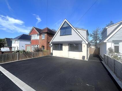Pound Lane, Oakdale, POOLE, BH15