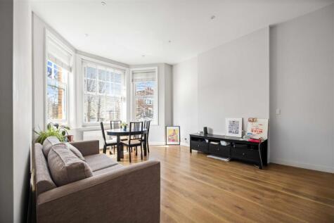 Fairhazel Gardens, South Hampstead NW6