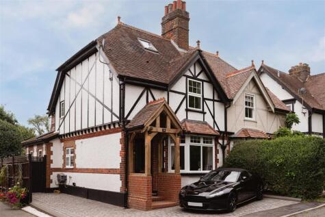 Mint Lane, Lower Kingswood, Tadworth