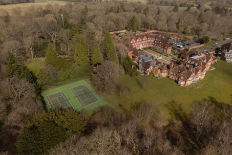 Elizabeth Drive, Banstead