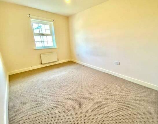Room2.jpg