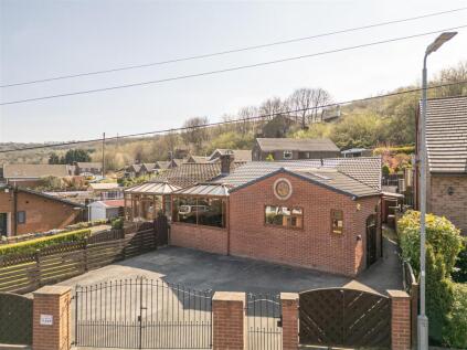 South Parade, Elland