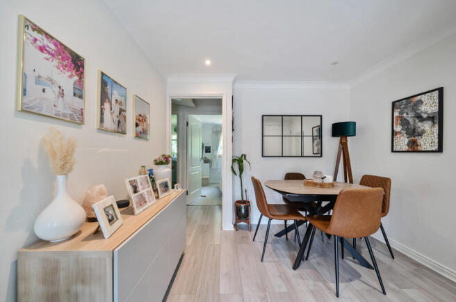 1305886-32-684c34...