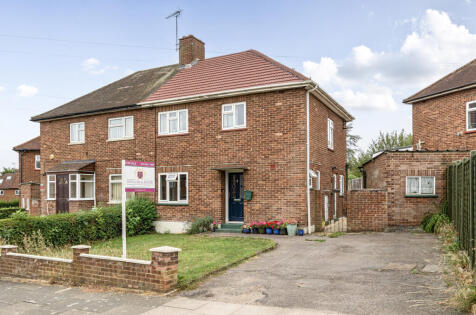 Nupton Drive, Barnet, EN5