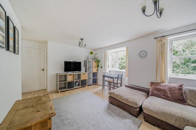 1346136-17-68b1cc...