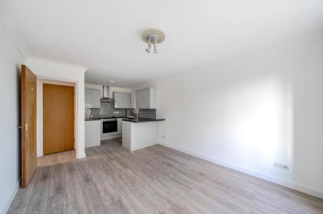 1349482-14-68b9ce...