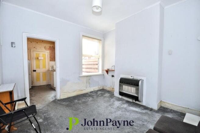 Dining Room (Rear)