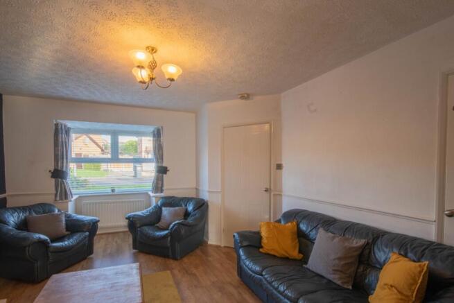 Living Room 1-1