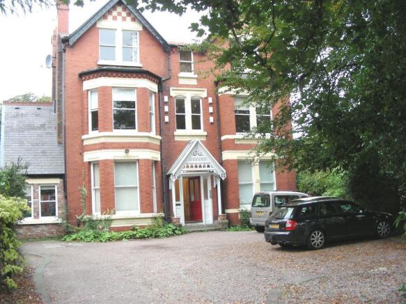 Greenbank Flat 3 002.jpg