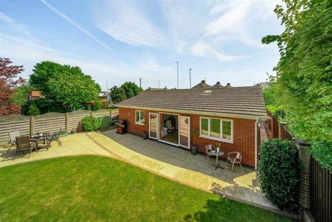 Leicester Road, Sharnford