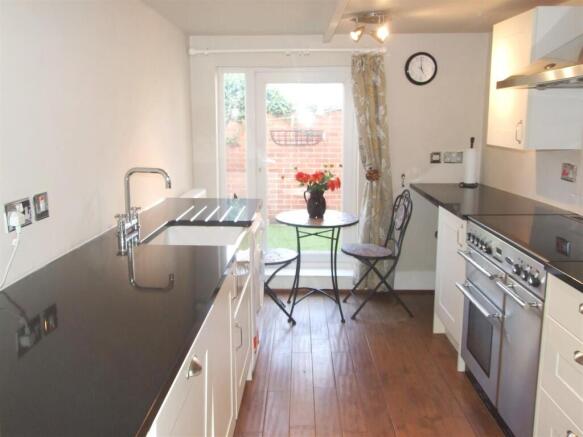 2 North View Cottage