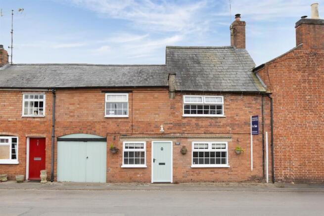 2 North View Cottage