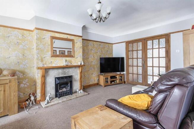 54 Outlands, Hinckley