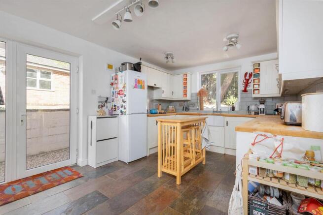 3 Harborough Road, Clipston